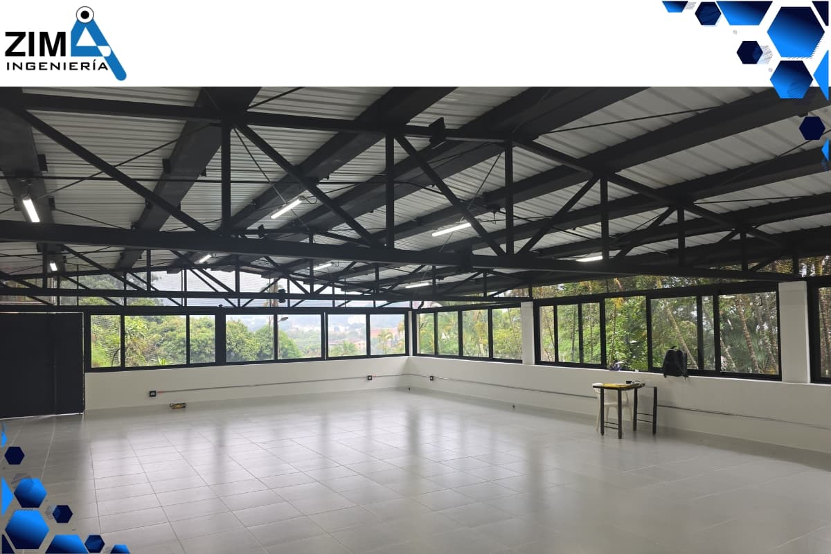 Renovación de cubierta — Salón social — después